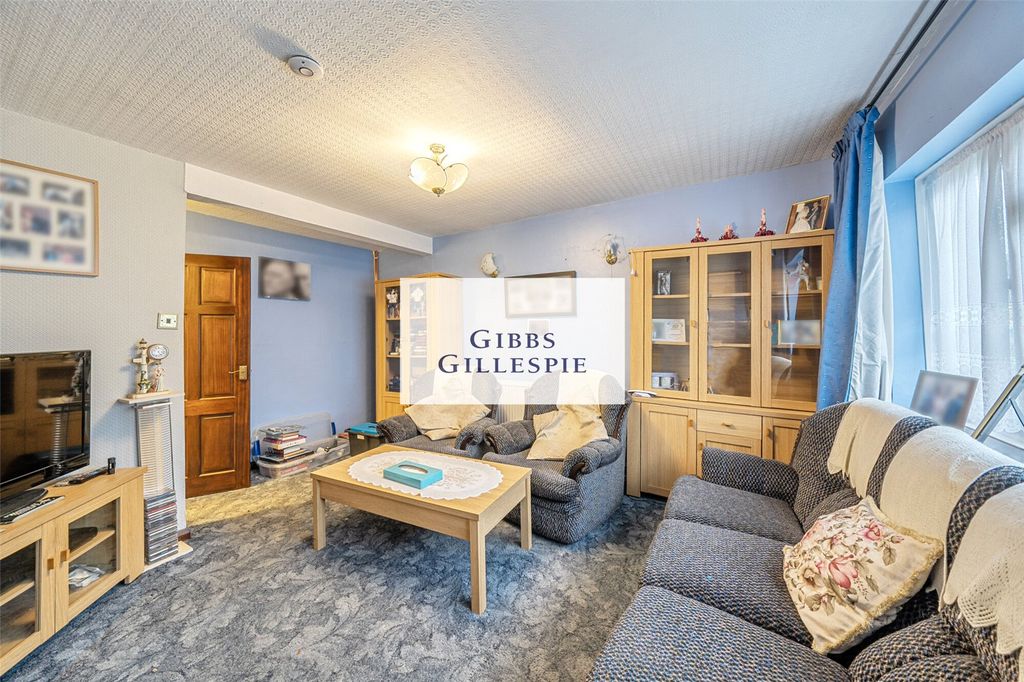 Property photo 2 of 18 Picture No. 38