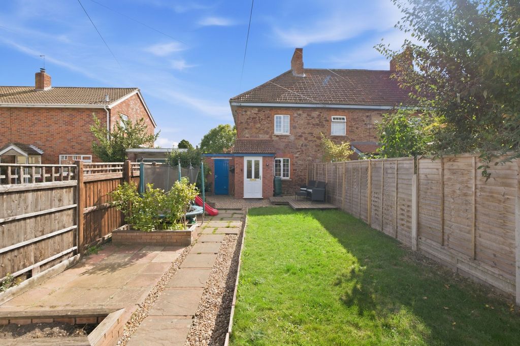 Property photo 3 of 28 3