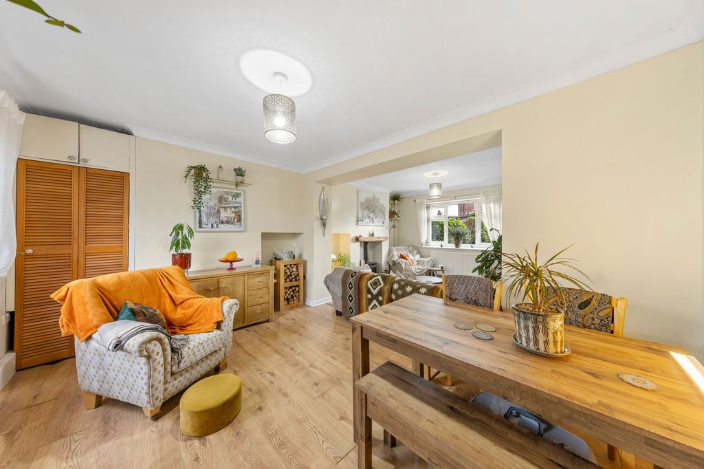 Property photo 3 of 22