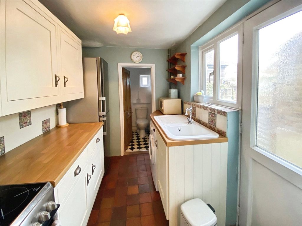 Property photo 2 of 10 Picture No. 06