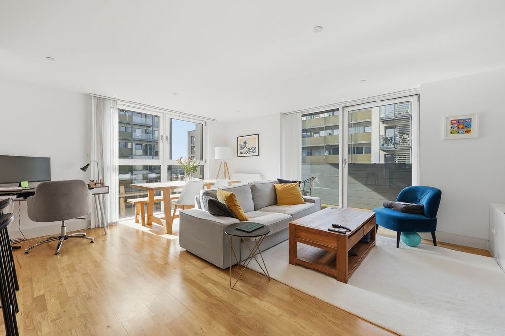 Property photo 1 of 17 Photo 1