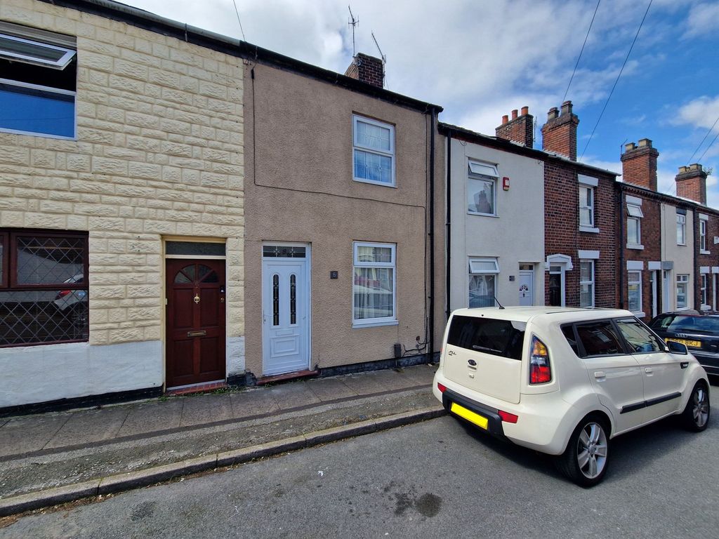 Property photo 1 of 11