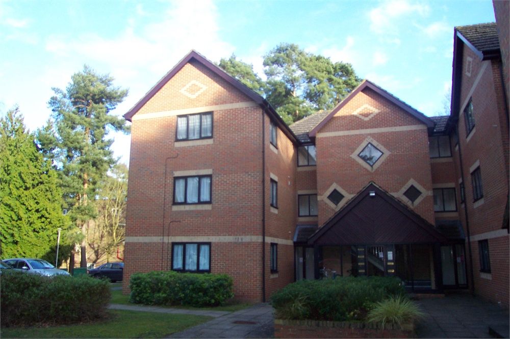 Property photo 1 of 5