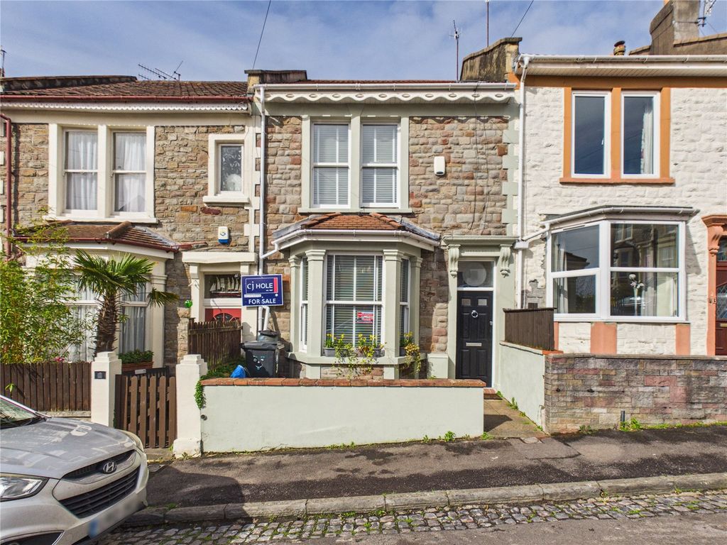 Property photo 2 of 33 Picture No. 83