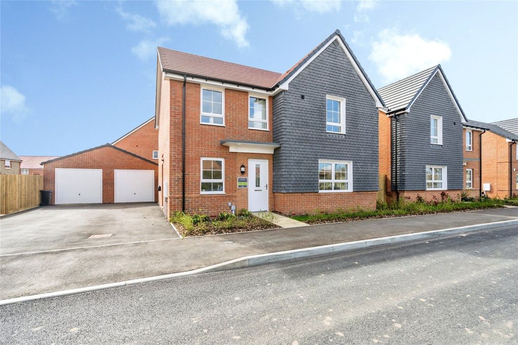 Property photo 1 of 18 Picture No. 02