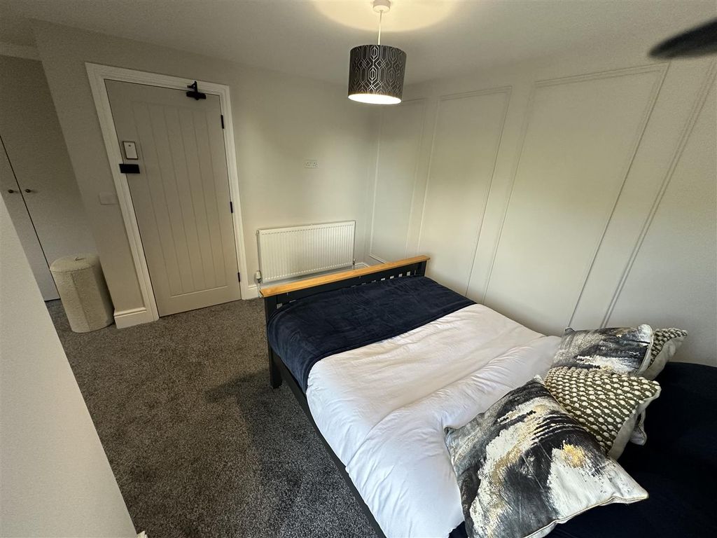 Property photo 3 of 20 Tempimageyednrx.Jpg