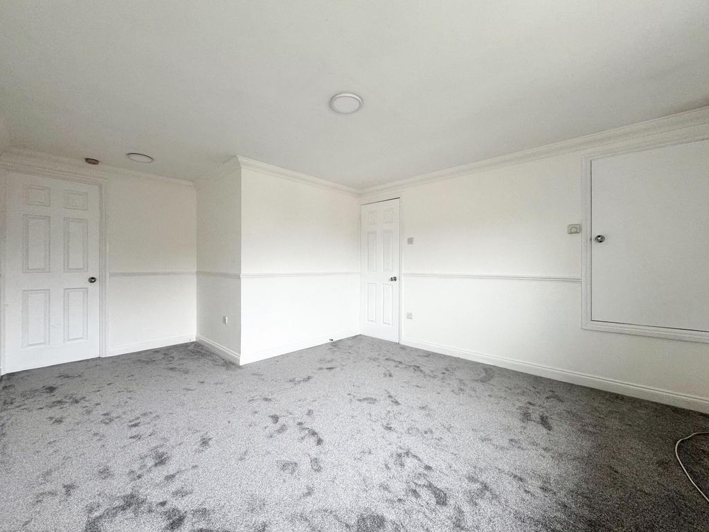 Property photo 2 of 6 Akeman Residential