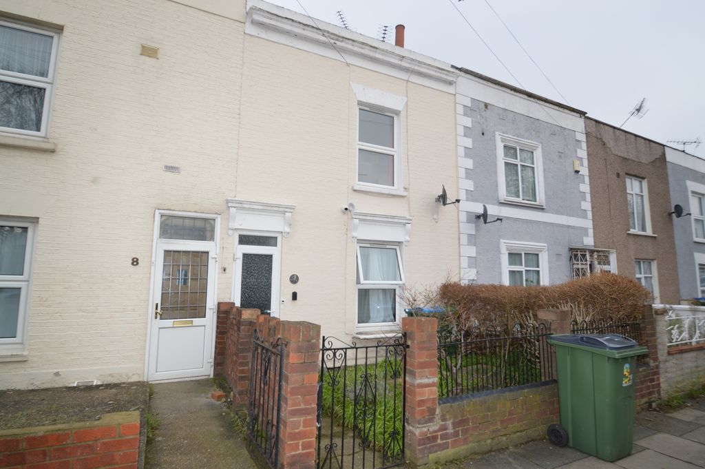 Property photo 1 of 14