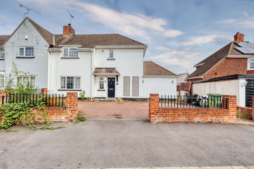 Property photo 1 of 1 Frontal