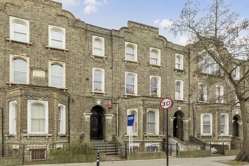 Property photo 1 of 5