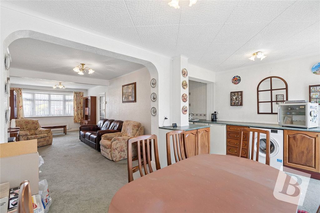 Property photo 3 of 15 Kitchen/Diner