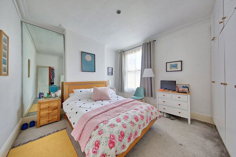 Property photo 3 of 10 Picture No. 02