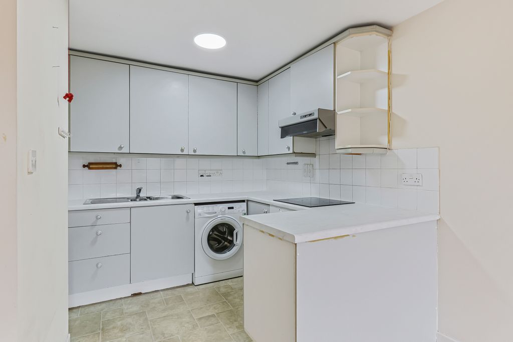 Property photo 3 of 15 333A9690