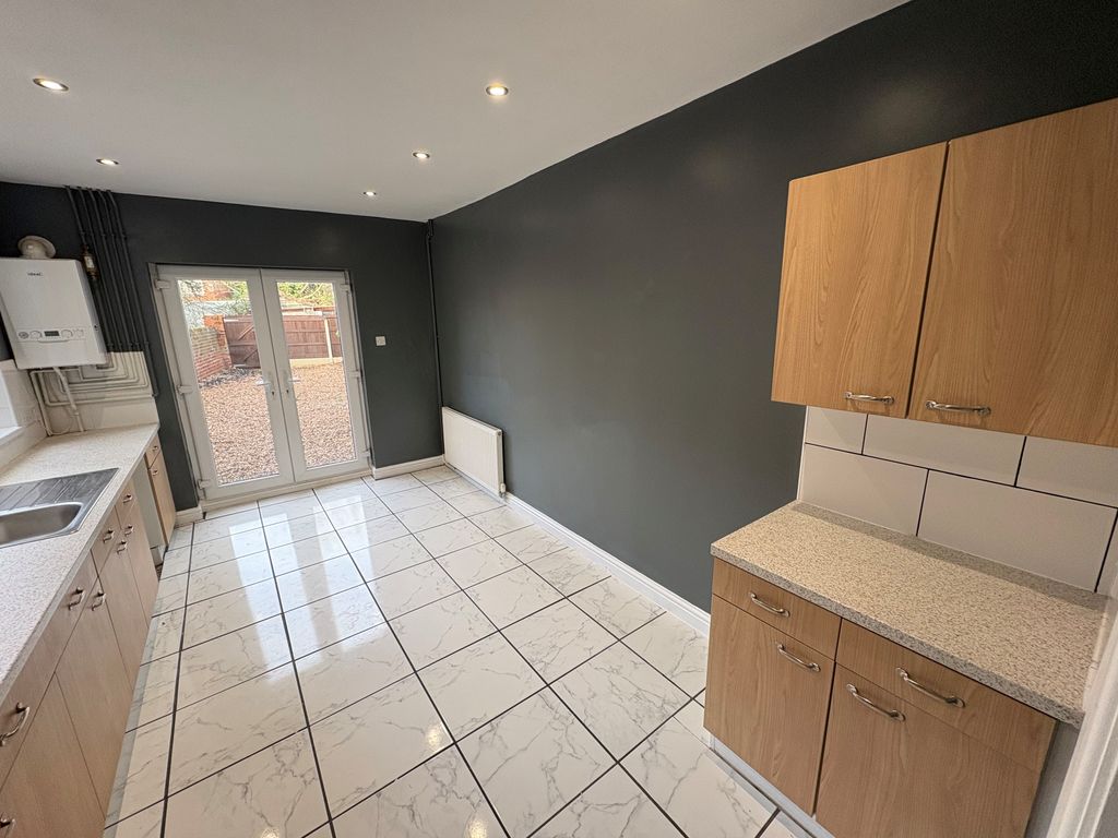 Property photo 3 of 17 Bedroom