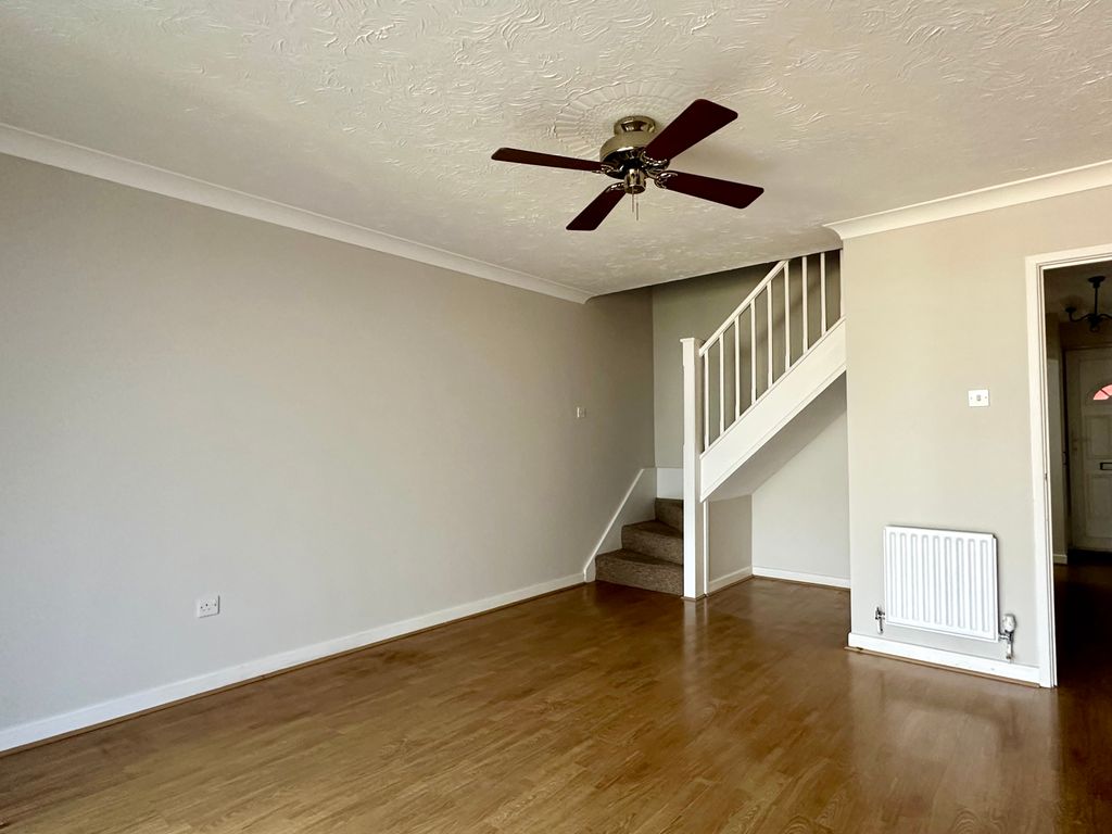 Property photo 3 of 24 Img_5408