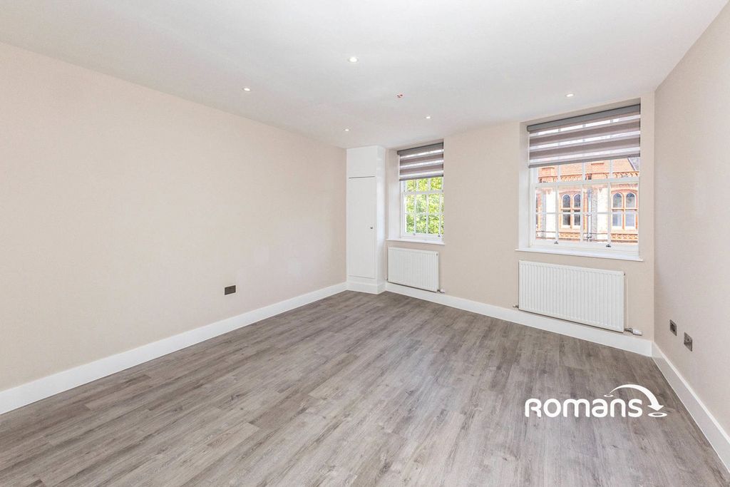 Property photo 1 of 10 Picture No. 08
