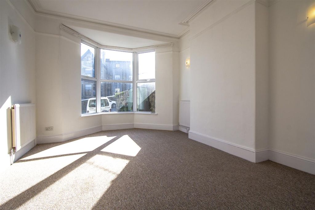 Property photo 2 of 10 2.Jpg