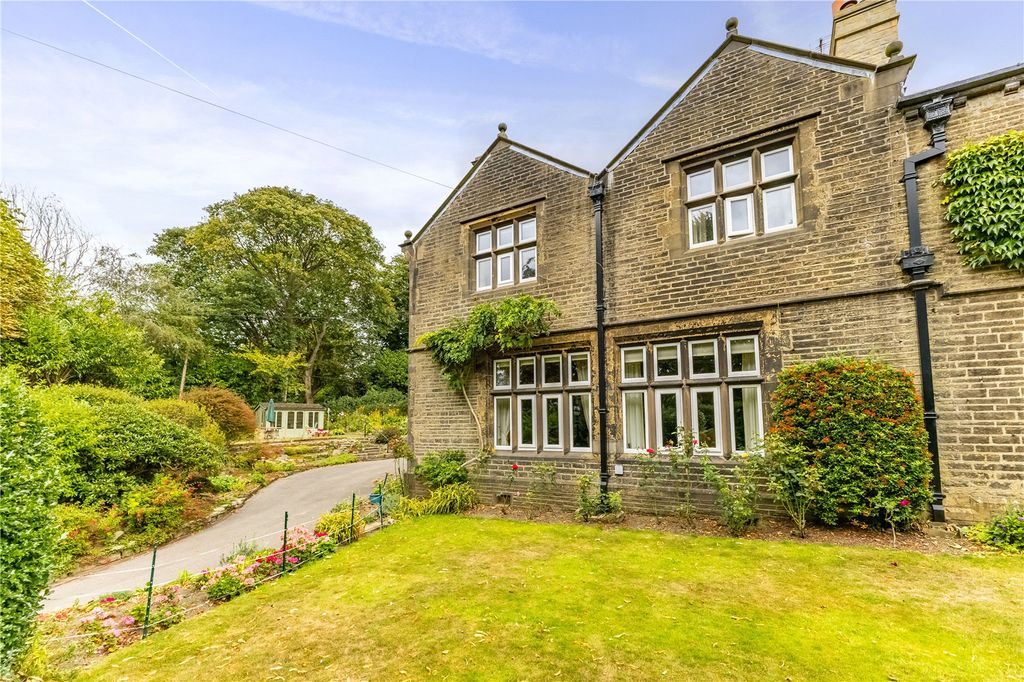 Additional image 6 of 4 bed semi-detached house for saleCorn Bank, Netherton, Huddersfield HD4