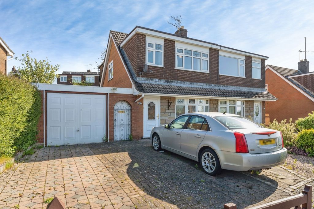 Property photo 1 of 20 Pbox-Img.Jpg