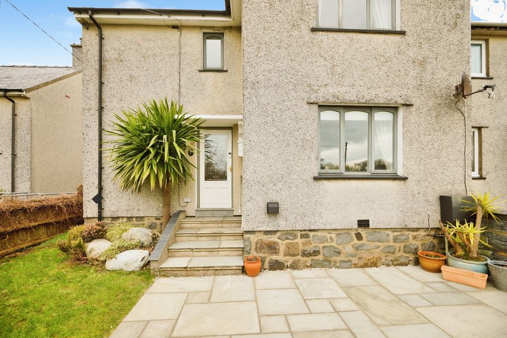 Property photo 1 of 20 Pbox-Img.Jpg