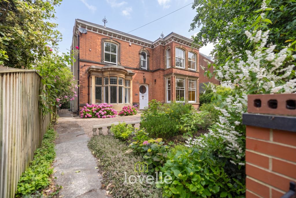 Property photo 1 of 56