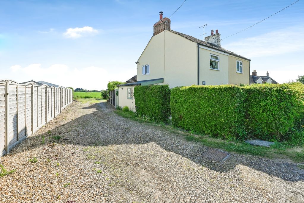 Property photo 1 of 17 Photo