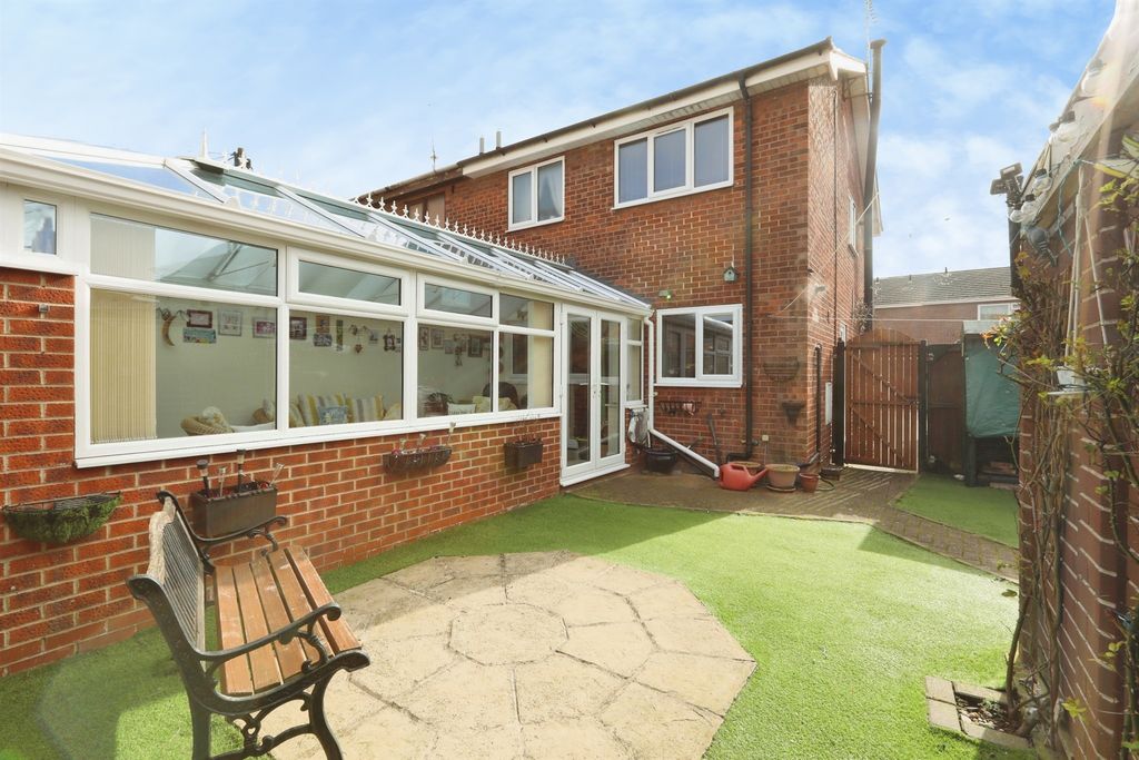 Property photo 2 of 15