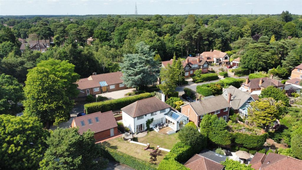 Property photo 1 of 28 Dji_Fly_20250616_155938_528_1750087018965_Photo_Op