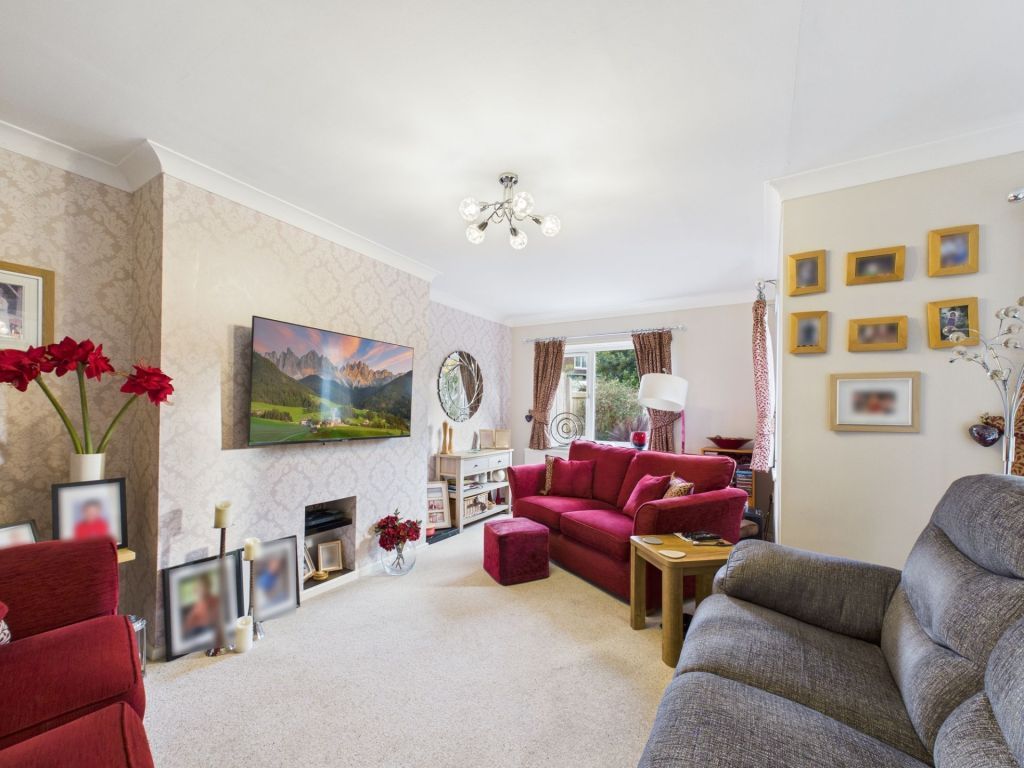 Property photo 2 of 22