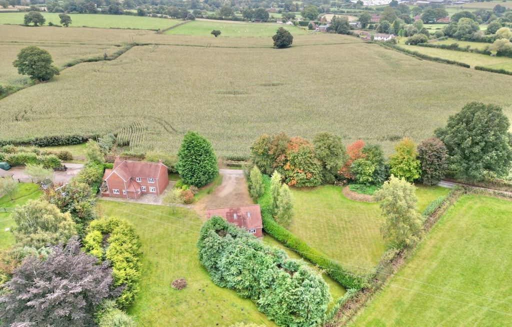 Property photo 1 of 24