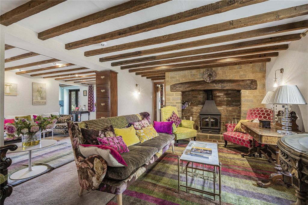Property photo 2 of 15 Drawing Room