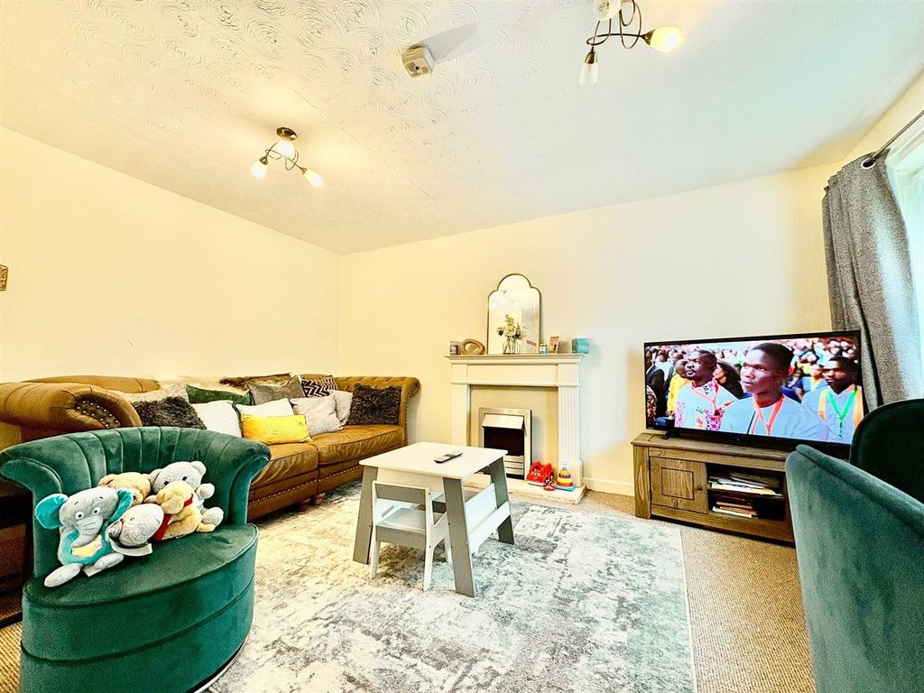 Property photo 2 of 10 3.Jpg
