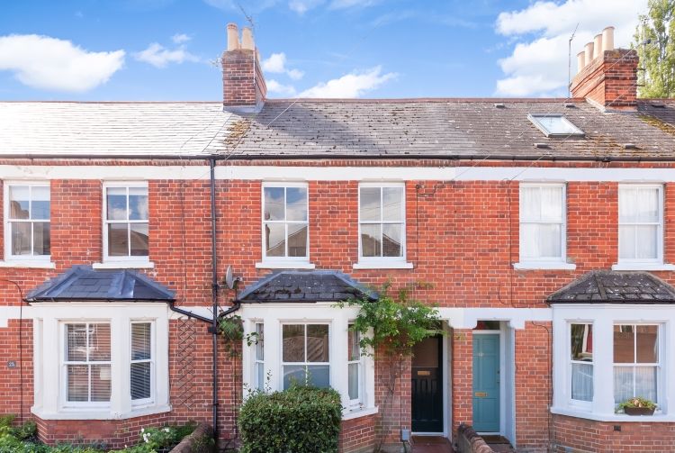 Property photo 1 of 9 340985