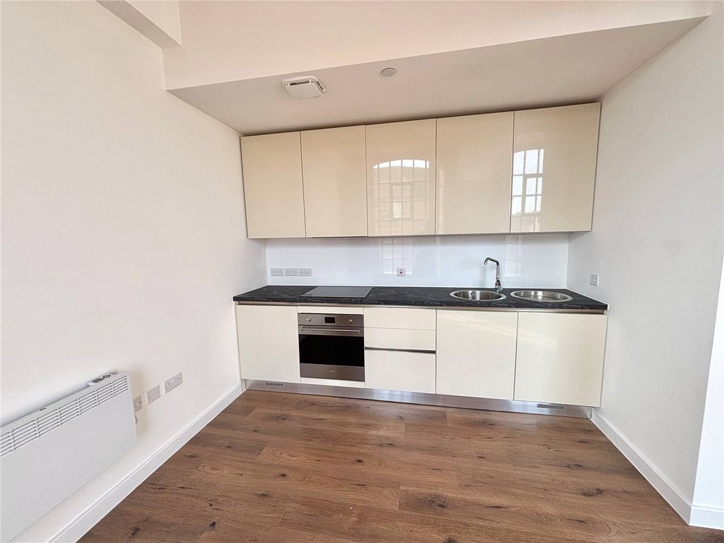 Property photo 3 of 8 Picture No. 07