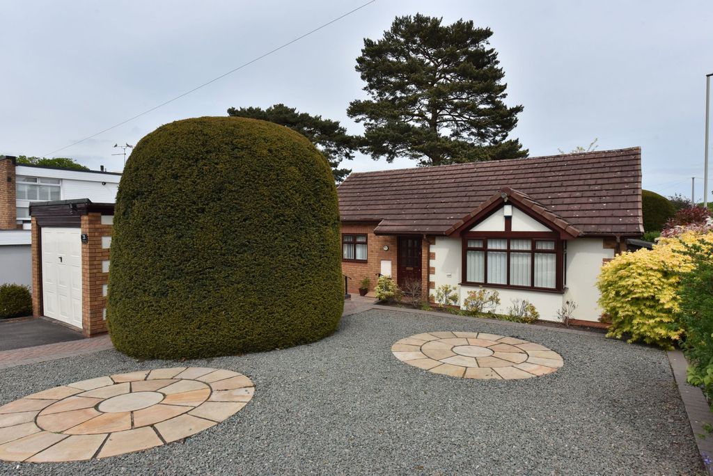 Property photo 1 of 22