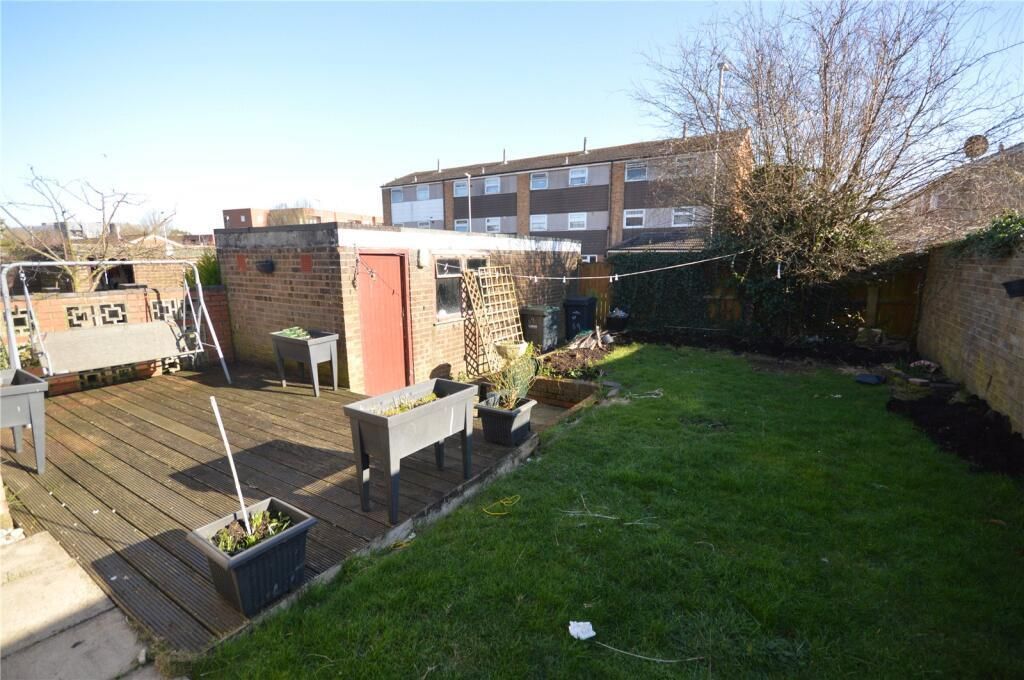 Property photo 2 of 11