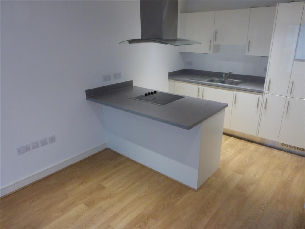 Property photo 2 of 9 Kitchen