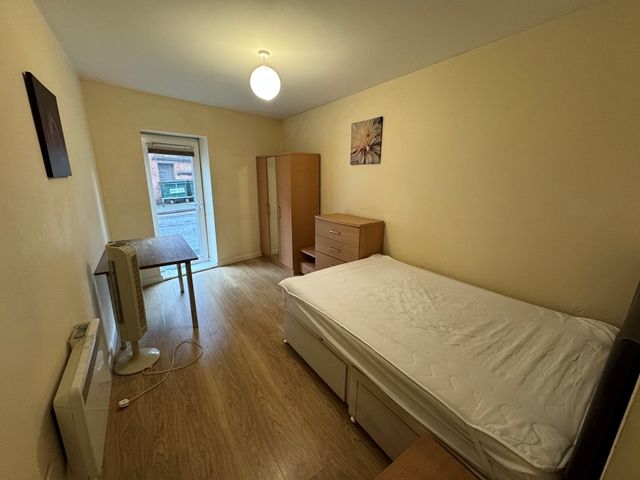 Property photo 3 of 5