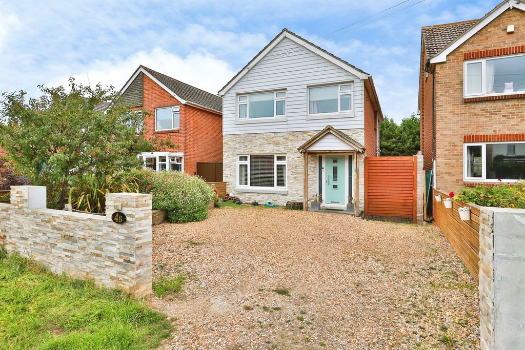 Property photo 1 of 21