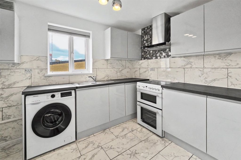 Property photo 3 of 9 Picture No. 03