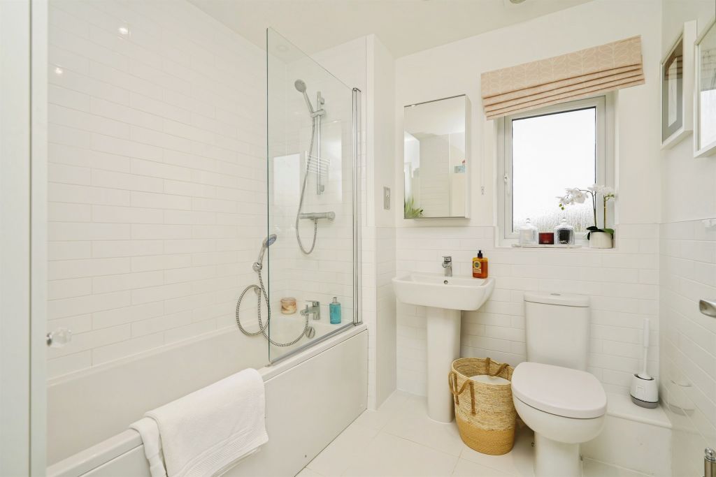 Additional image 16 of 5 bed detached house for saleBarberry Drive, Harwell, Didcot OX11