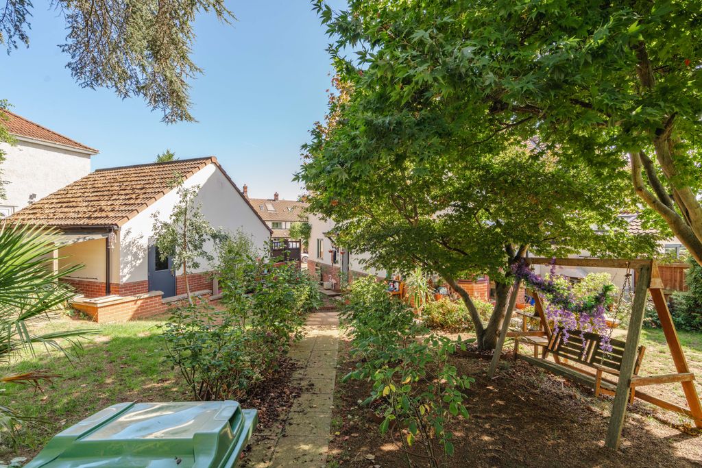 Property photo 3 of 26 Photo 3