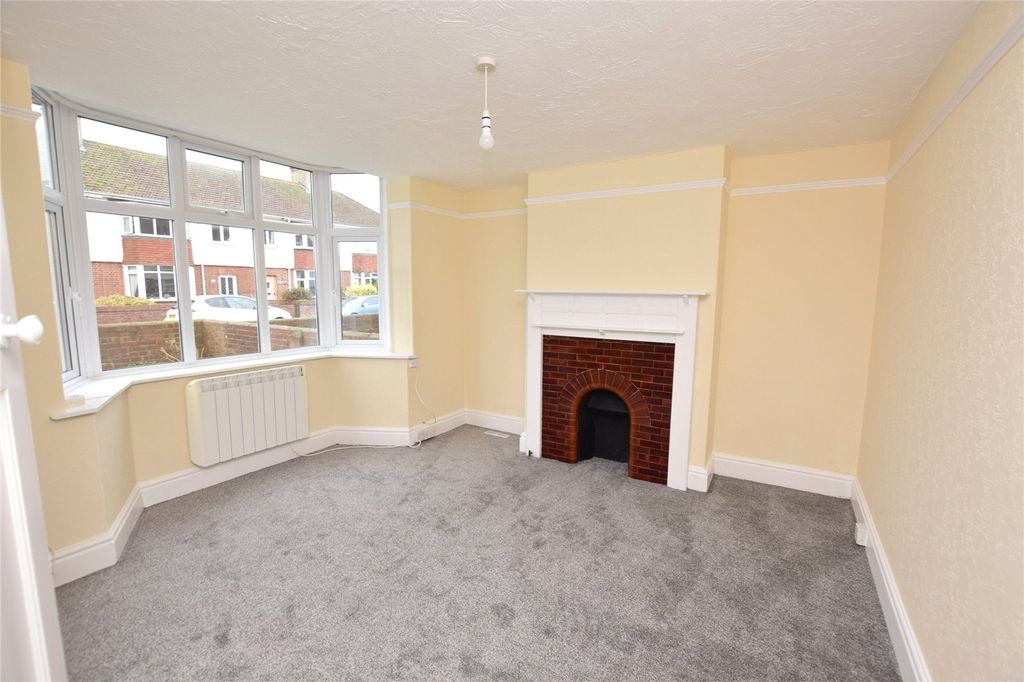 Property photo 2 of 11 Picture No. 02