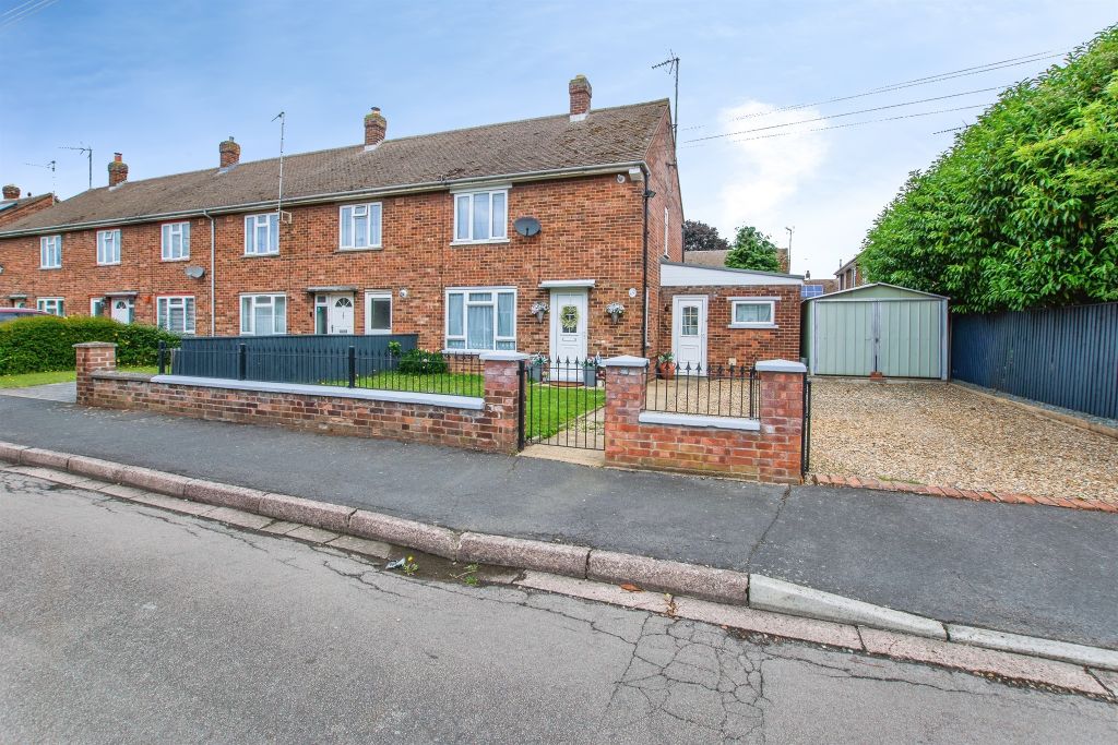 Property photo 1 of 16