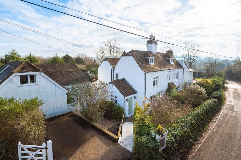 Property photo 1 of 22 3859884