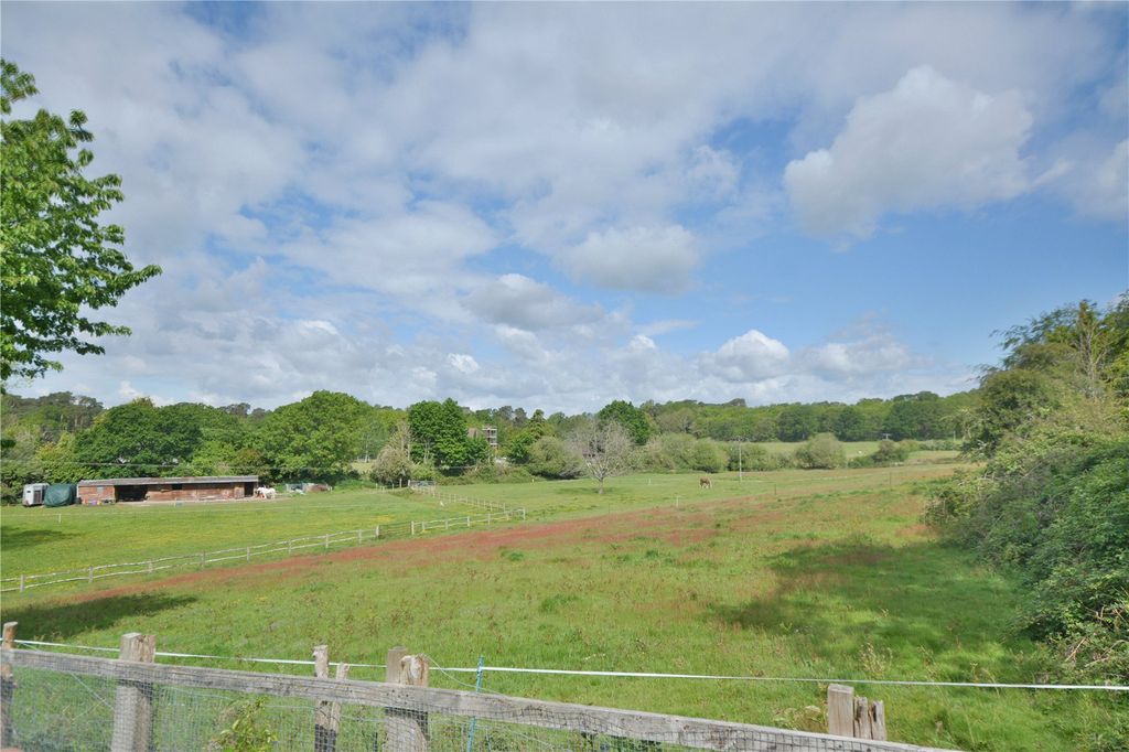 Property photo 2 of 33 Picture No. 62