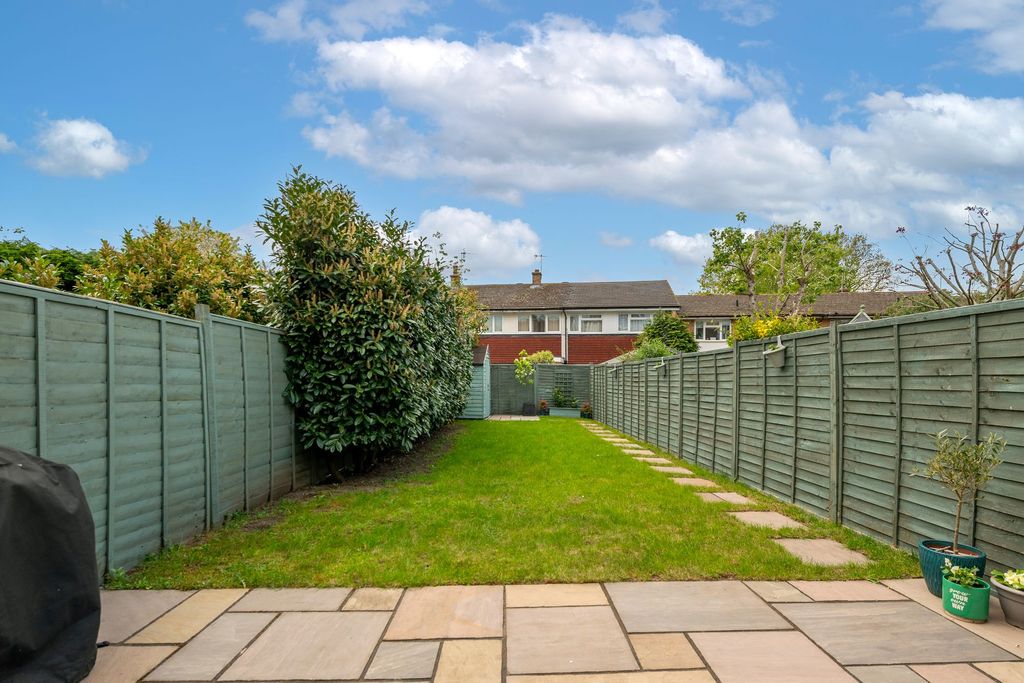 Property photo 2 of 21