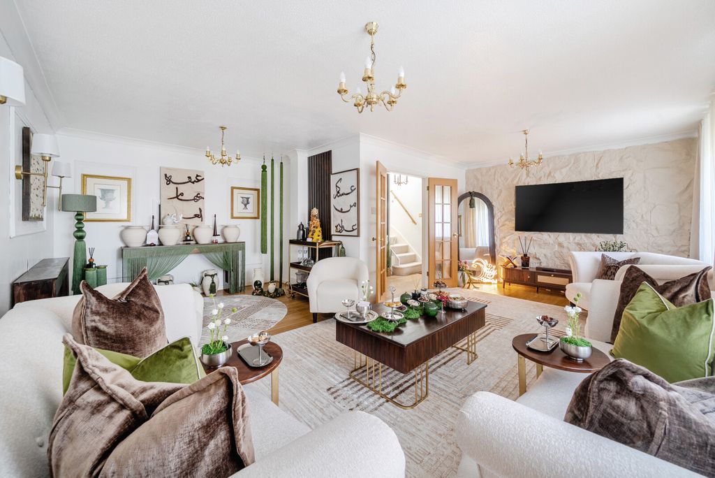 Property photo 2 of 14 1423560-20-69B141...