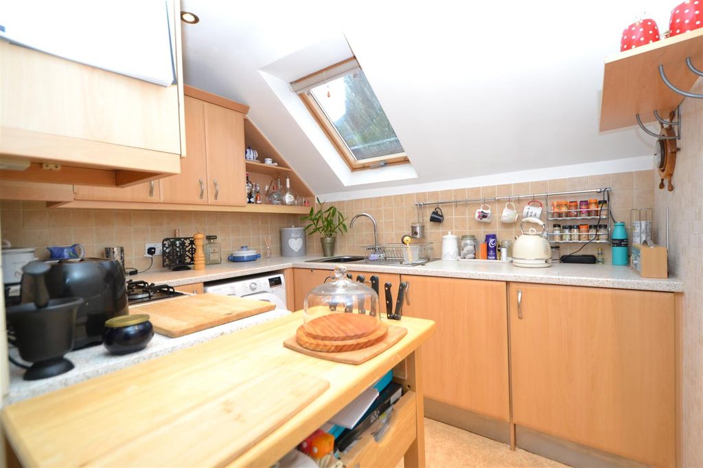 Additional image 5 of 2 bed flat for saleWaterside, Upton Upon Severn, Worcester WR8