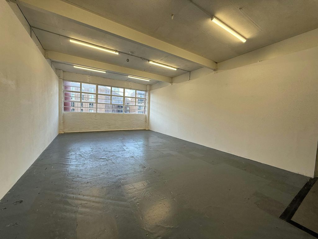 Property photo 3 of 15 Photo 6.Jpg